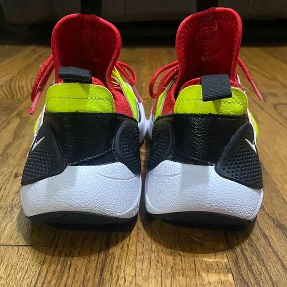 Nike Huarache E.D.G.E. Sneakers - Picture 7 of 16